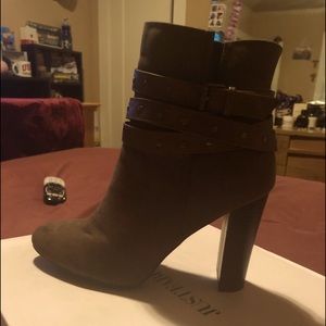 Ankle boots